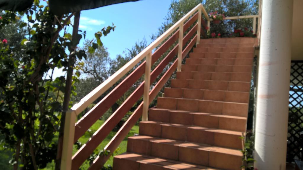 Ferienwohnung La Collina Del Riccio Ortona Exterior foto